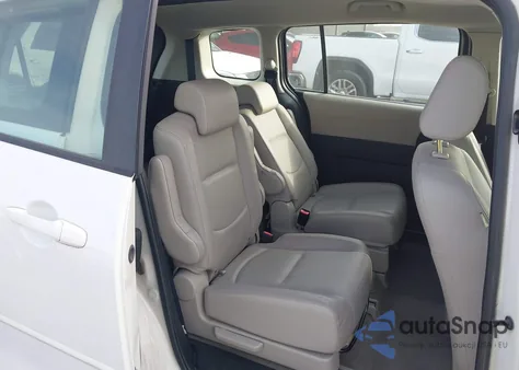 2009 Mazda Mazda5 Grand Touring z USA, uszkodzony, nr VIN JM1CR293890333457